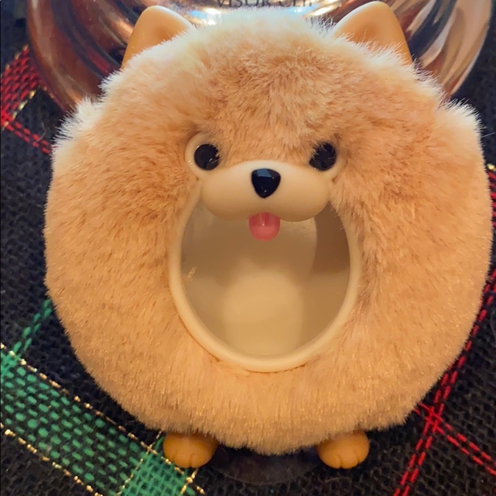 Cute Fuzzy Pomeranian Car Freshener Vent Clip - Picture 2 of 7